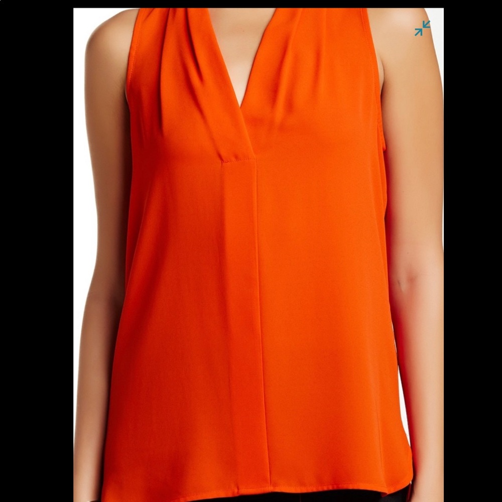 Vince Camuto v-neck tank, magma red, XS